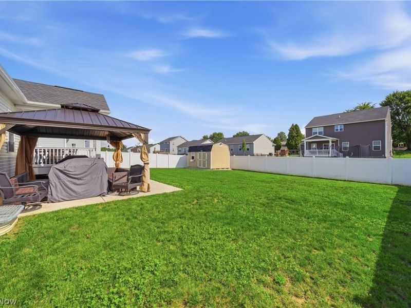 3354 Stoneleigh Road NE, Canton, OH 44721 Photo 37
