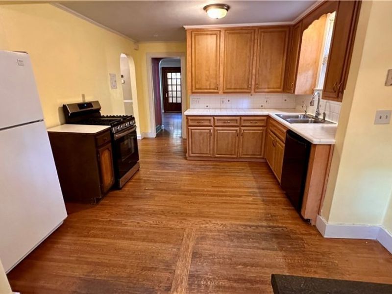 3582 Meadowbrook Boulevard , University Heights, OH 44118 Photo 10