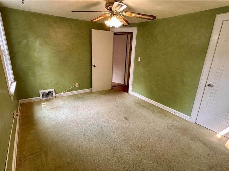 3582 Meadowbrook Boulevard , University Heights, OH 44118 Photo 18