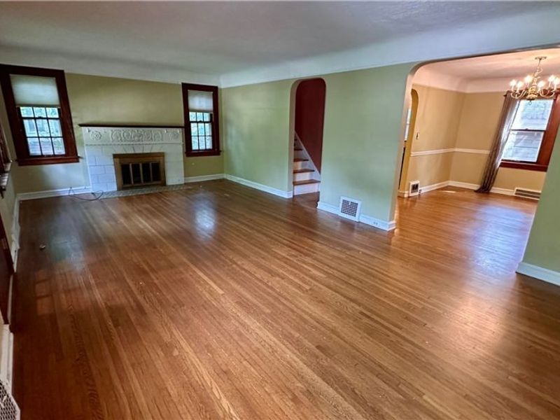 3582 Meadowbrook Boulevard , University Heights, OH 44118 Photo 7