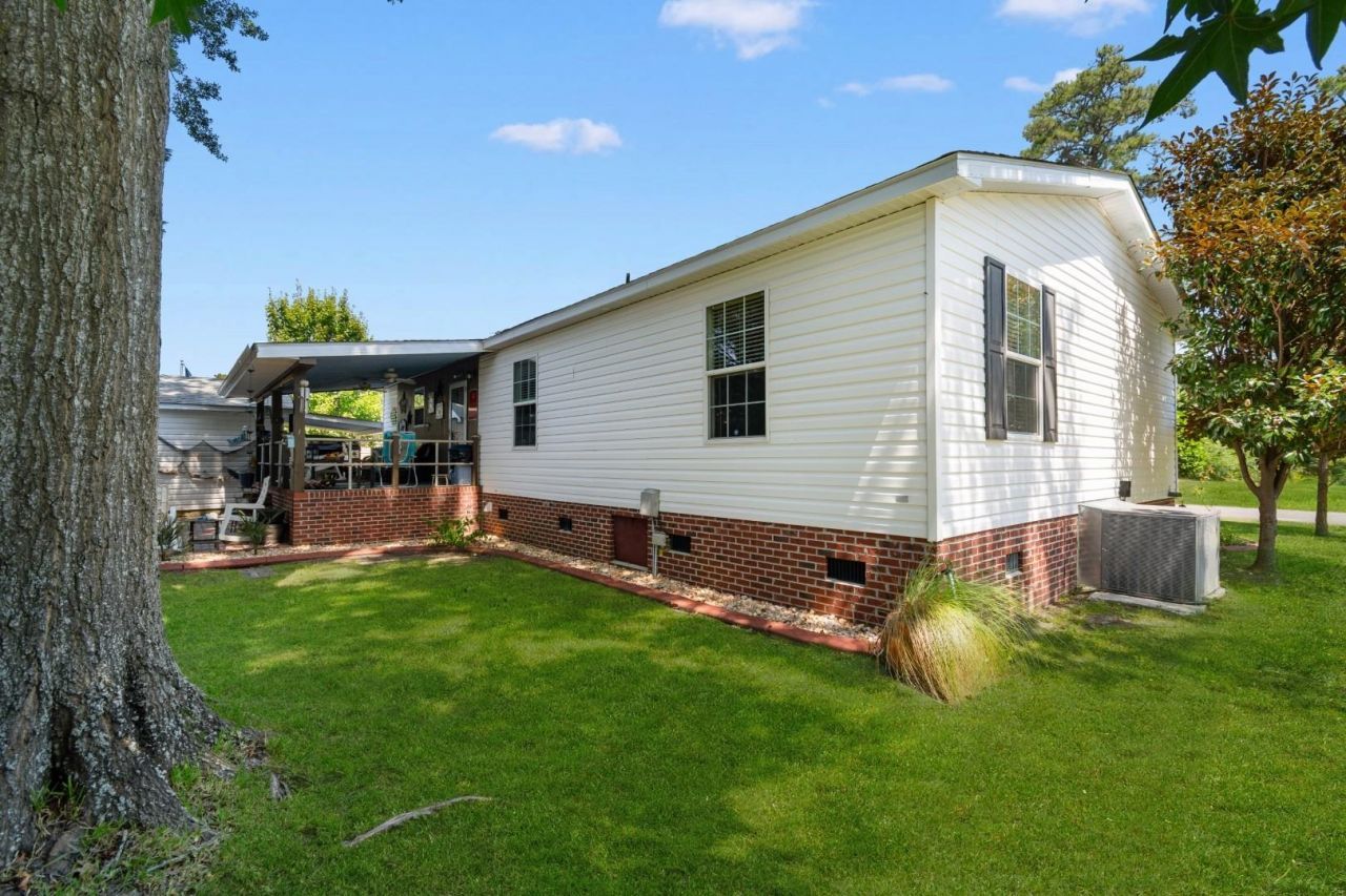 1649 Perry Circle  Photo 24