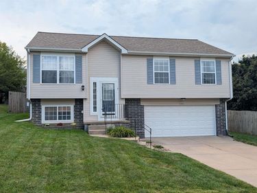 17813 Margo Street, Omaha, NE 68136