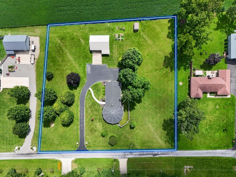 87 Virginia Drive , West Liberty, OH 43357 Photo 3