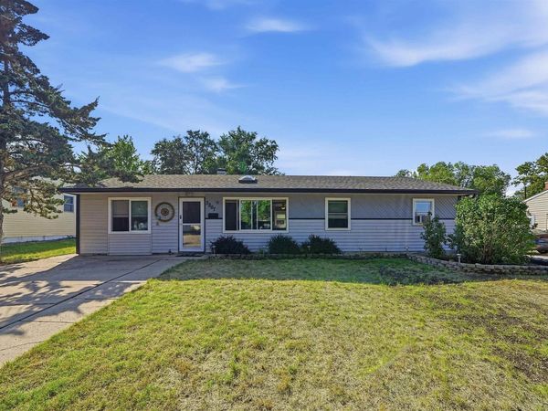 3207 CYPRESS, Rapid City, SD 57701