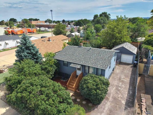 513 E DENVER, Rapid City, SD 57701