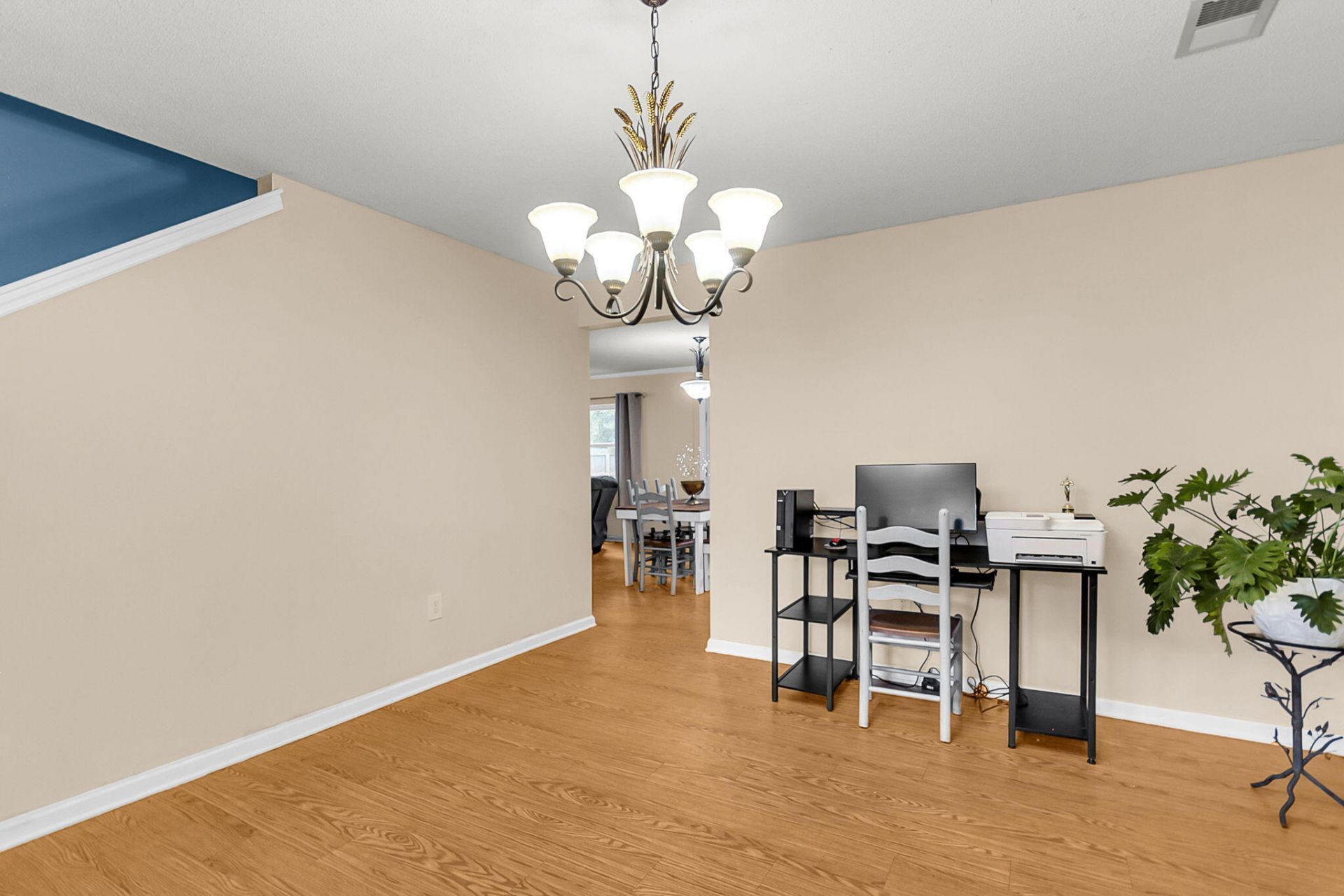 308 Catawba Drive Photo 17