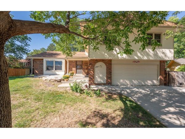 2927 Lakeshore Dr, Longmont, CO 80503