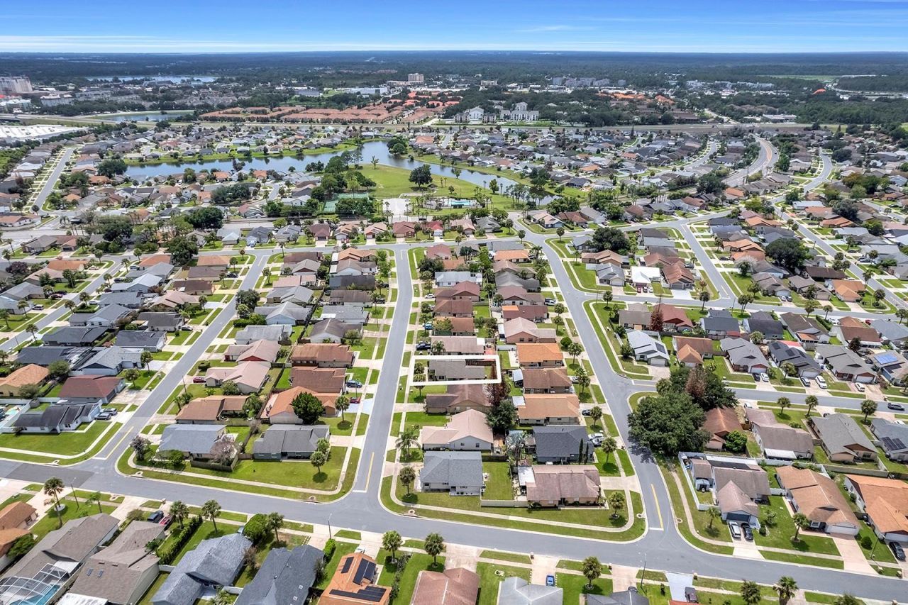 3266 Peace Pipe Drive , Kissimmee, FL 34746 Photo