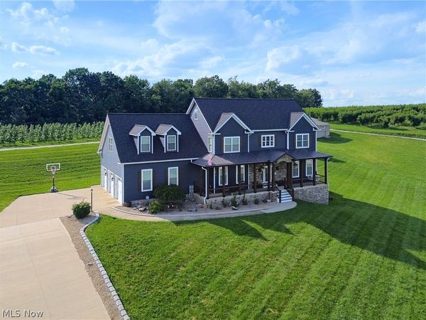 14993 Millersburg Road SW, Navarre, OH 44662