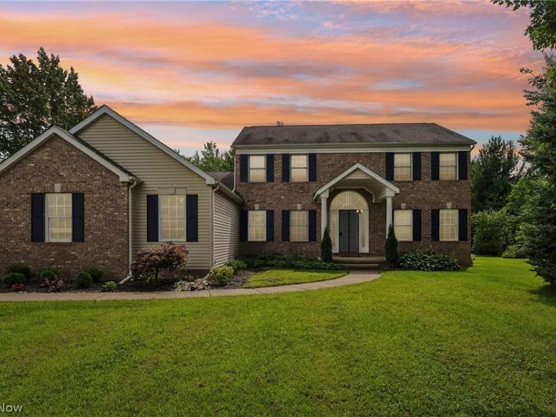 11335 Woodie Glen Drive , Chardon, OH 44024 Photo 1
