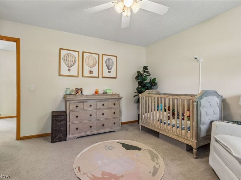 11335 Woodie Glen Drive , Chardon, OH 44024 Photo 15