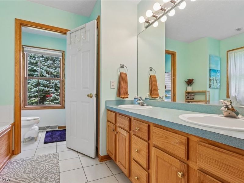 11335 Woodie Glen Drive , Chardon, OH 44024 Photo 26