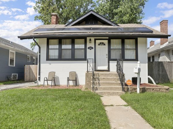 1310 Prairie Avenue , Chicago Heights, IL 60411