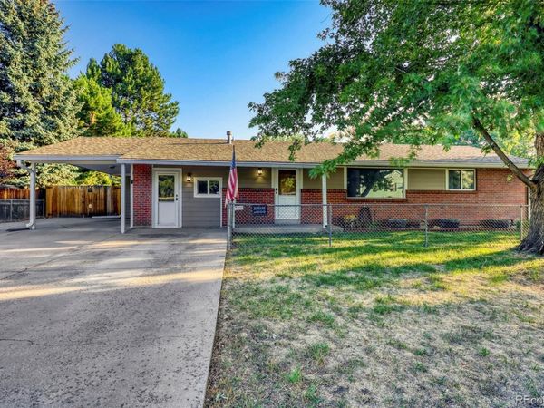9275 W 8th Avenue, Lakewood, CO 80215