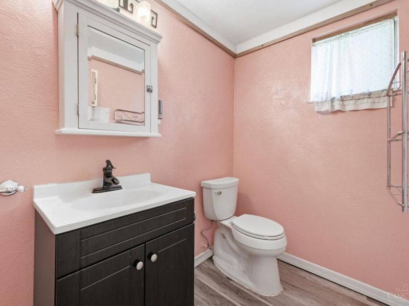 9396 Ranchill Drive, Springfield Township, OH 45231 Photo 25