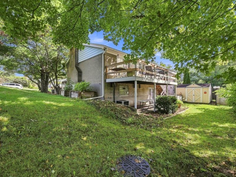 9396 Ranchill Drive, Springfield Township, OH 45231 Photo 31