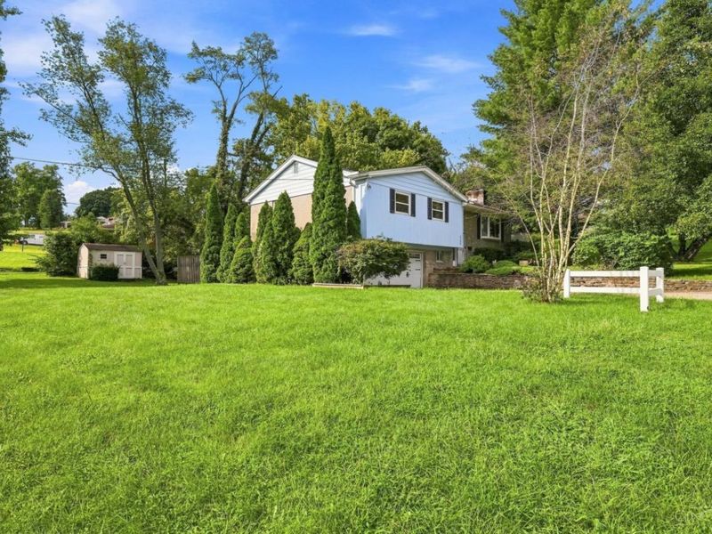 9396 Ranchill Drive, Springfield Township, OH 45231 Photo 33