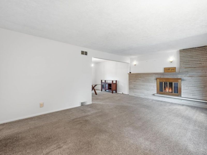 9396 Ranchill Drive, Springfield Township, OH 45231 Photo 4