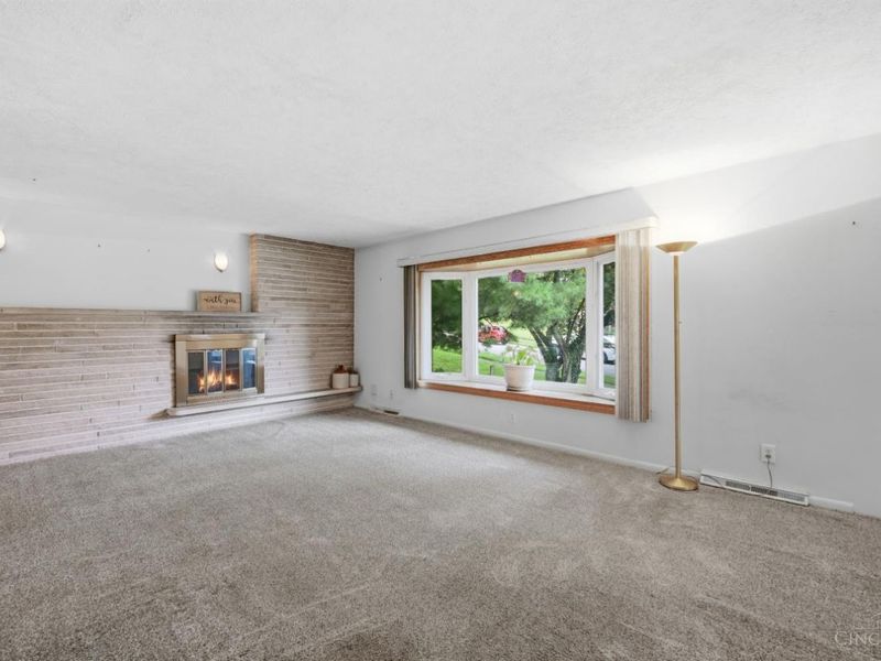 9396 Ranchill Drive, Springfield Township, OH 45231 Photo 5