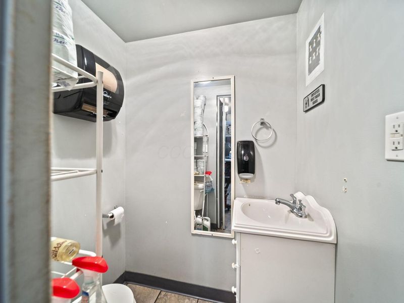 490 W 5th Street, Chillicothe, OH 45601 Photo 26