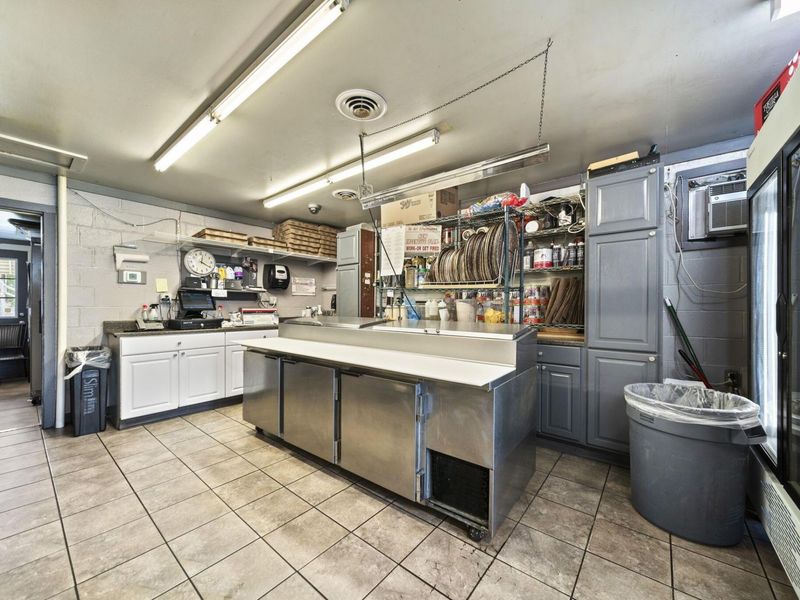 490 W 5th Street, Chillicothe, OH 45601 Photo 8