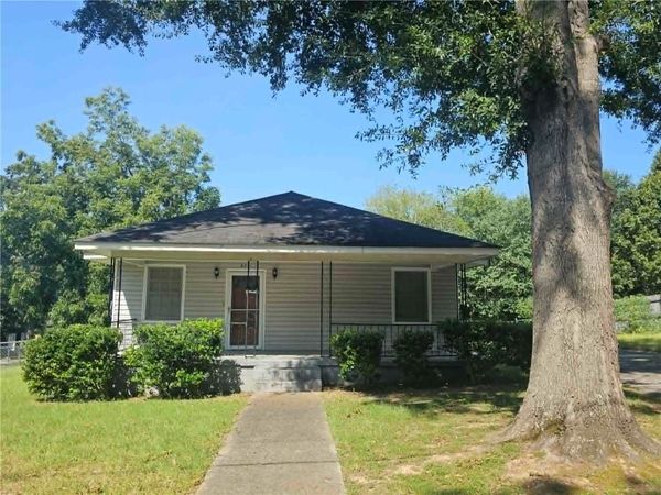 428 Line Street , Cedartown, GA 30125