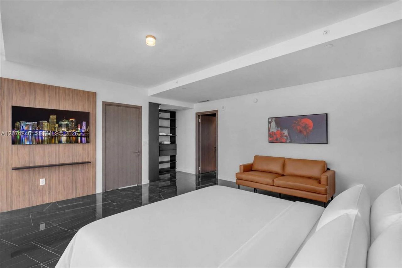 20 NE 11th Street, Unit 6101, Miami, FL 33132 Photo