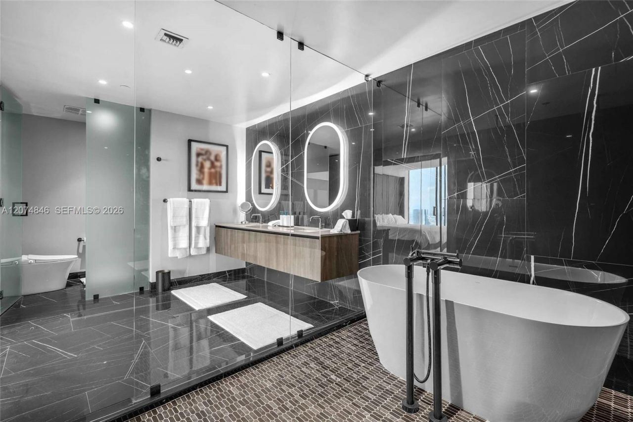 20 NE 11th Street, Unit 6101, Miami, FL 33132 Photo
