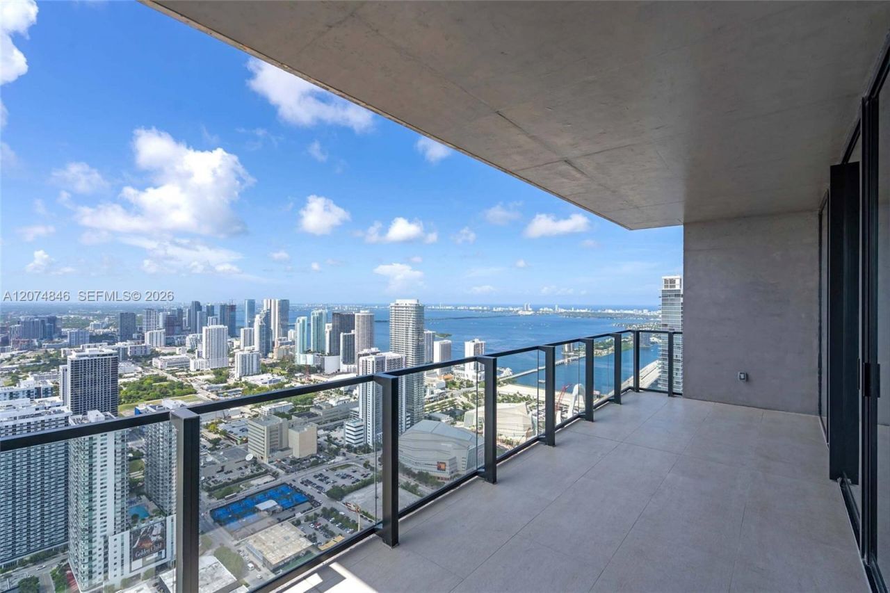20 NE 11th Street, Unit 6101, Miami, FL 33132 Photo