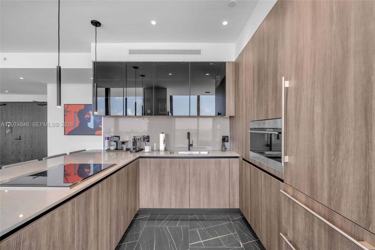 20 NE 11th Street, Unit 6101, Miami, FL 33132 Photo