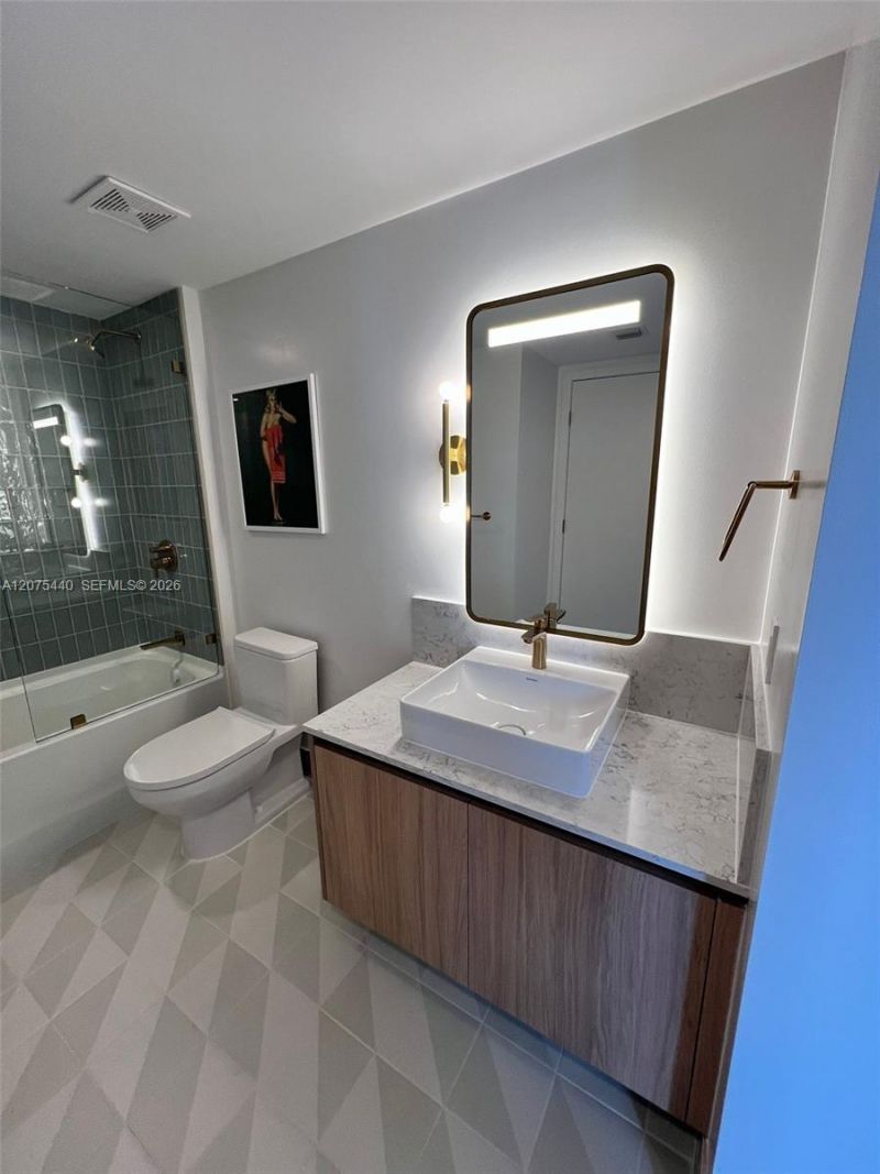 Please Call For Address, Unit 4411, Miami, FL 33132 Photo