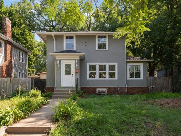 3018 James Avenue N, Minneapolis, MN 55411