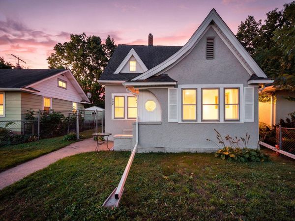 802 Fuller Avenue, Saint Paul, MN 55104