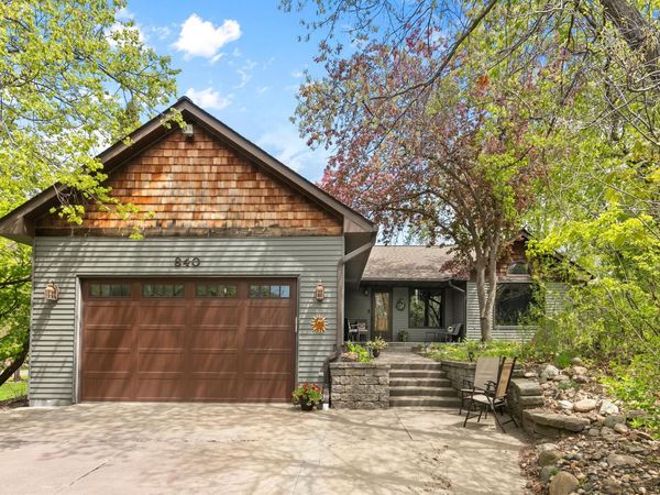 840 Hallam Avenue N, Mahtomedi, MN 55115
