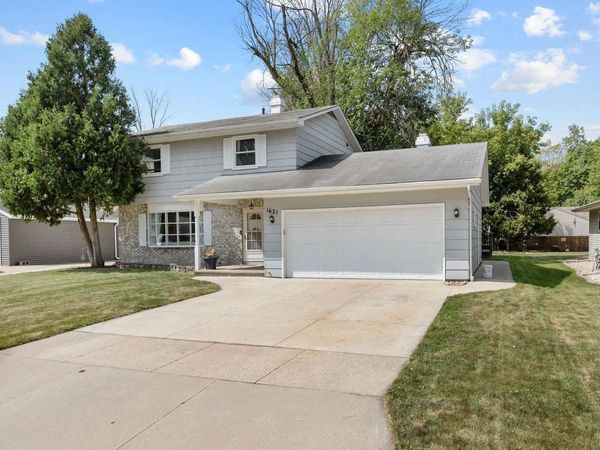 1621 N MCDONALD STREET, Appleton, WI 54911