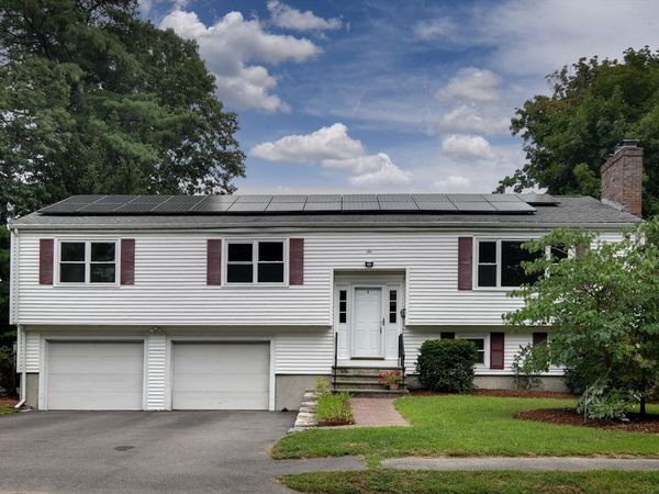 6 Salvi Drive, Framingham, MA 01701