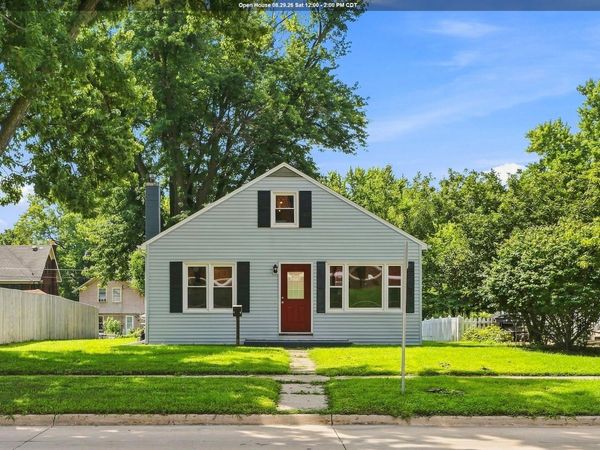 1026 Ave E, Fort Madison, IA 52627