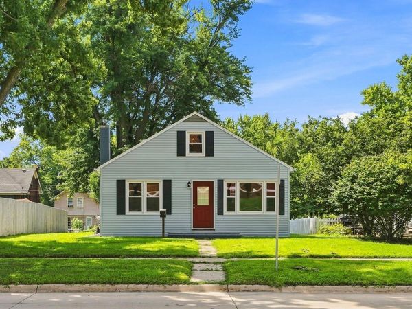 1026 Ave E, Fort Madison, IA 52627