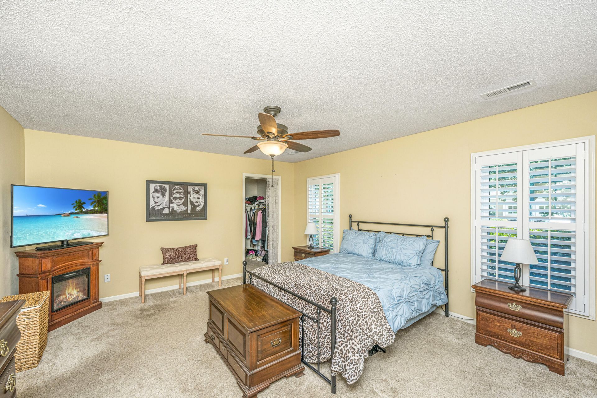 9090 Hadley Court Photo 31