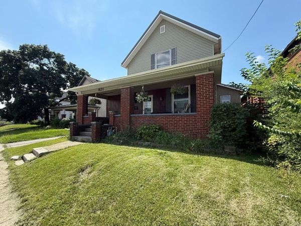 921 North Sandusky Ave, Bucyrus, OH 44820