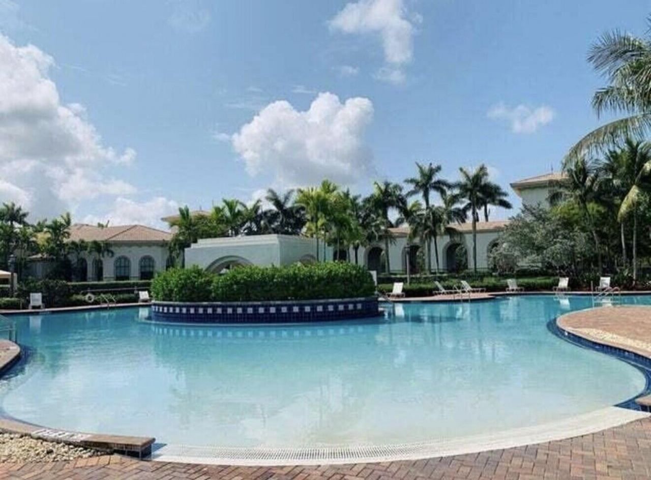 2776 Shaughnessy Drive, Wellington, FL 33414 Photo