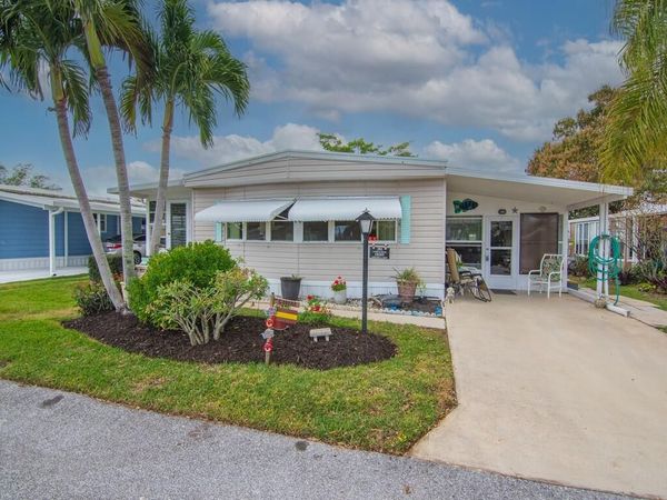 293 NE Moonstone Drive, Jensen Beach, FL 34957
