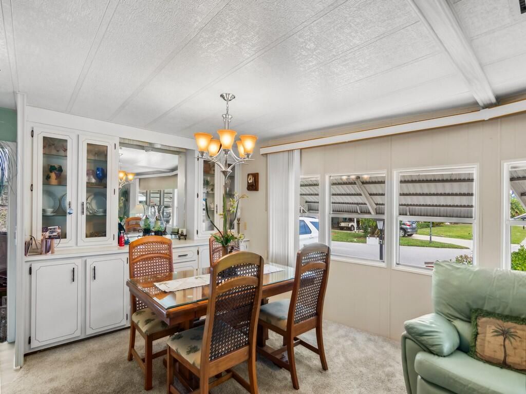293 NE Moonstone Drive, Jensen Beach, FL 34957 Photo