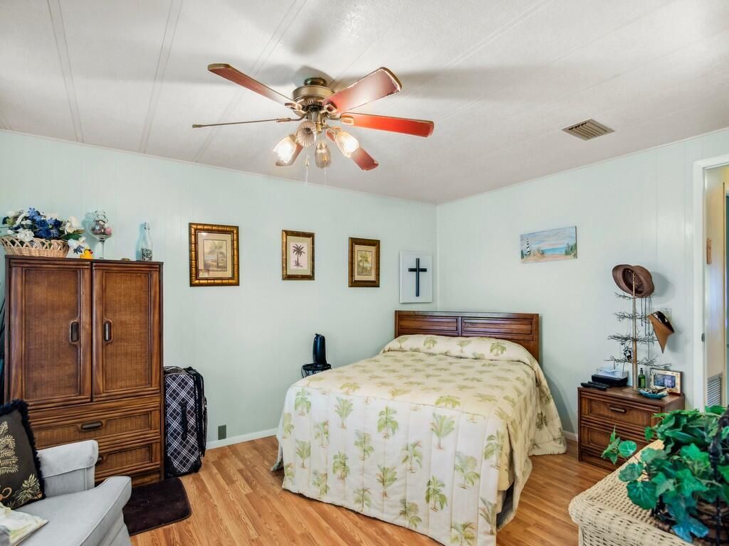 293 NE Moonstone Drive, Jensen Beach, FL 34957 Photo