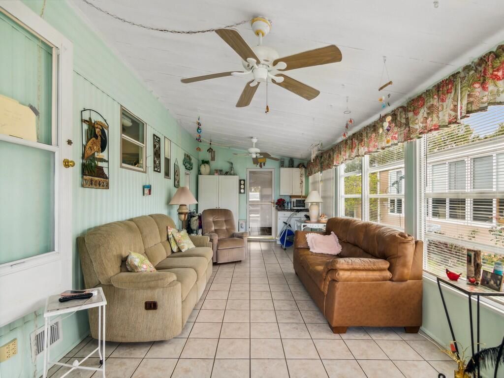 293 NE Moonstone Drive, Jensen Beach, FL 34957 Photo
