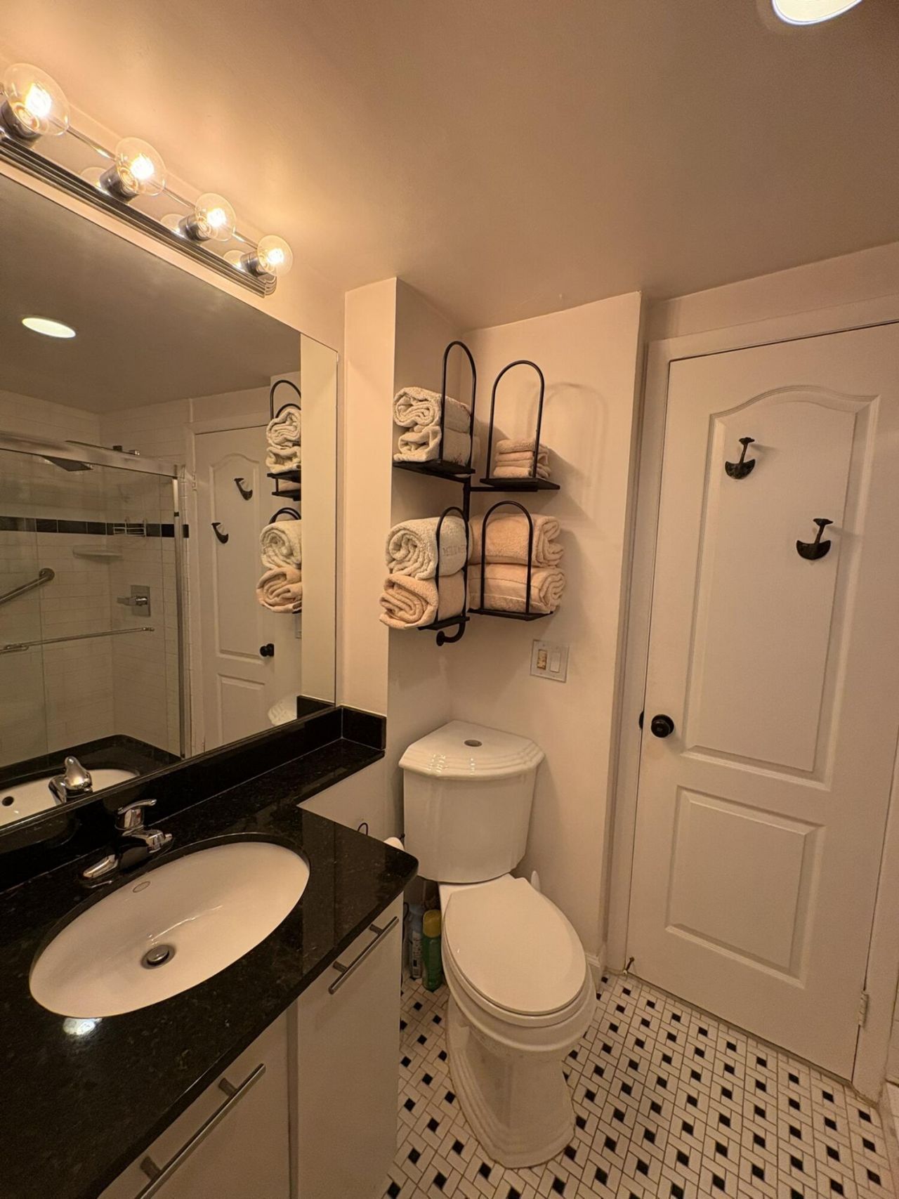 3250 NE 28th Street, Unit 406, Fort Lauderdale, FL 33308 Photo