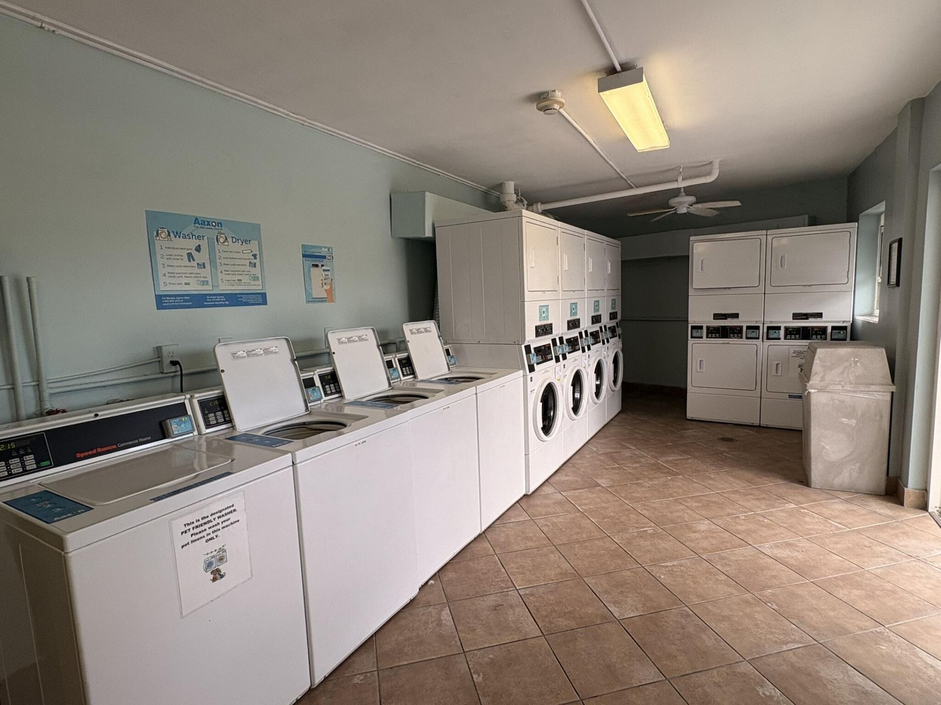 3250 NE 28th Street, Unit 406, Fort Lauderdale, FL 33308 Photo