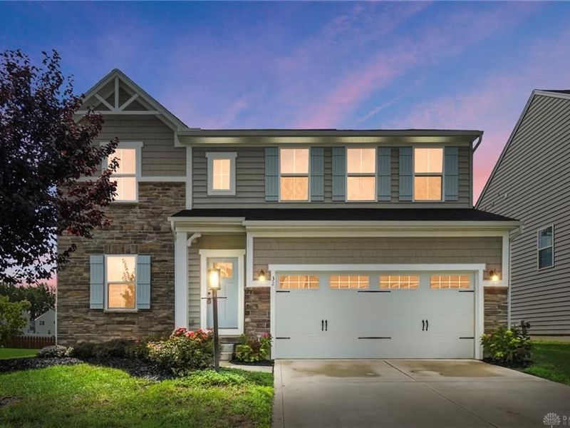 32 Waterford Boulevard, Fairborn, OH 45324 Photo 1