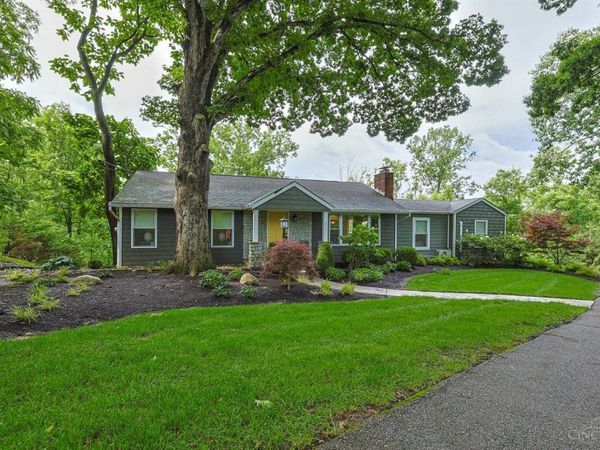 211 Hilltop Lane, Wyoming, OH 45215