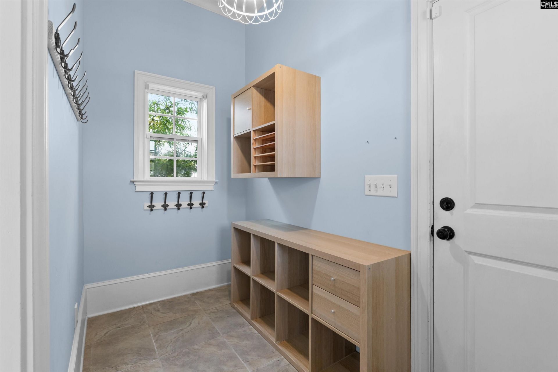 227 Baysdale Drive  Photo 10